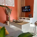 - New - La Terracalm - Wifi / Netflix *